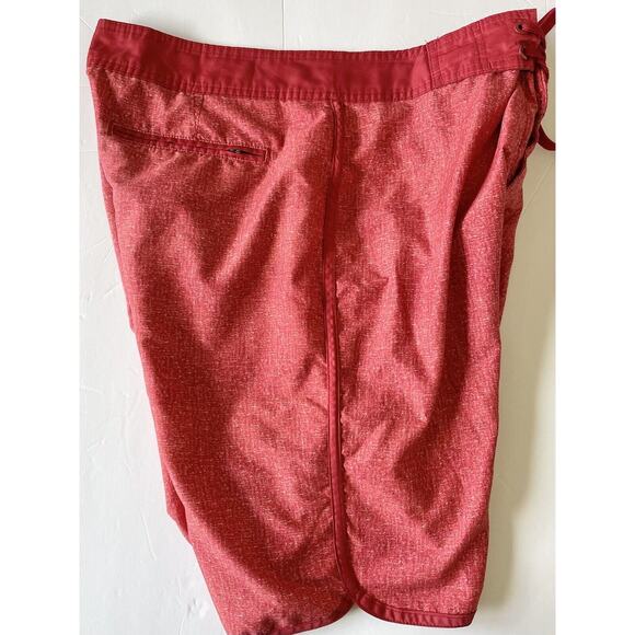 Old Navy Mens Medium Red Board Shirts Polyester Drawstring Outdoor Preowned - Picture 8 of 9